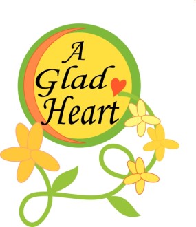 Glad Heart with Flowers