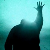 Worship Hands Email Image
