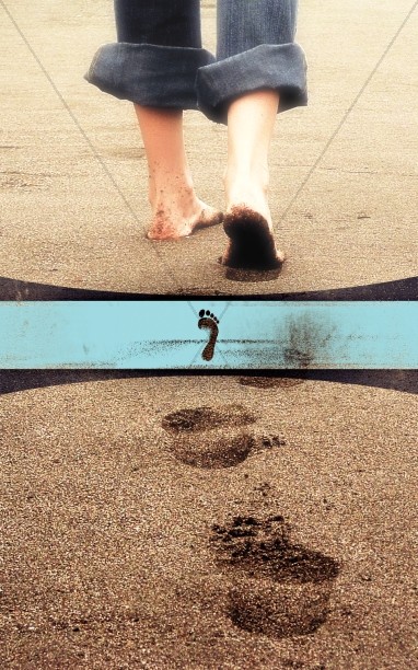 Footprints In the Sand Bulletin Cover