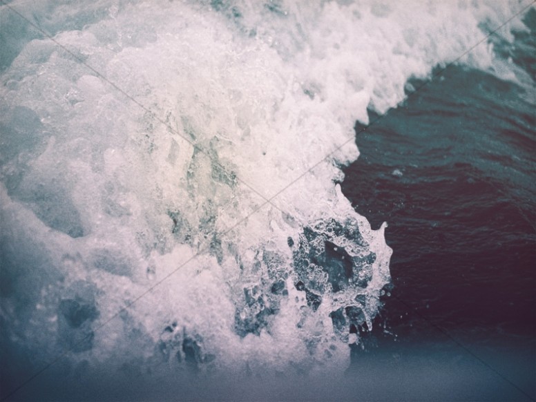 Crashing Waves Water Worship Background Thumbnail Showcase